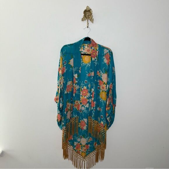 Spell Jagger Kimono - Picture 1 of 8
